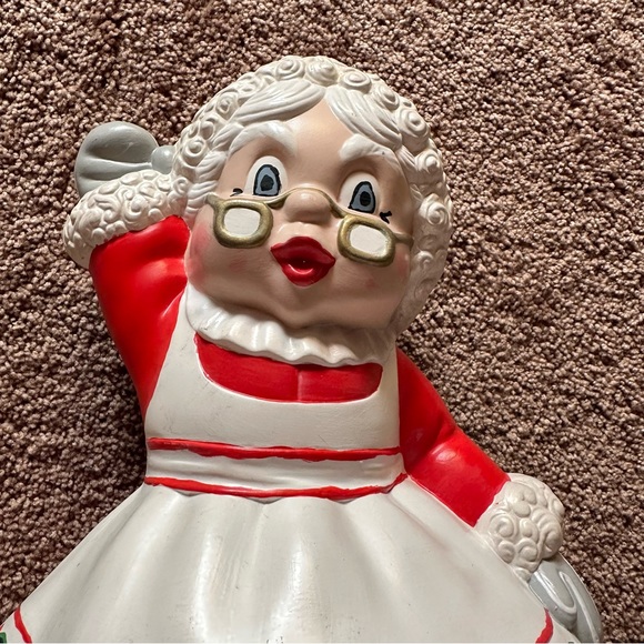VTG | MRS CLAUS CHRISTMAS MOLD - Picture 3 of 5